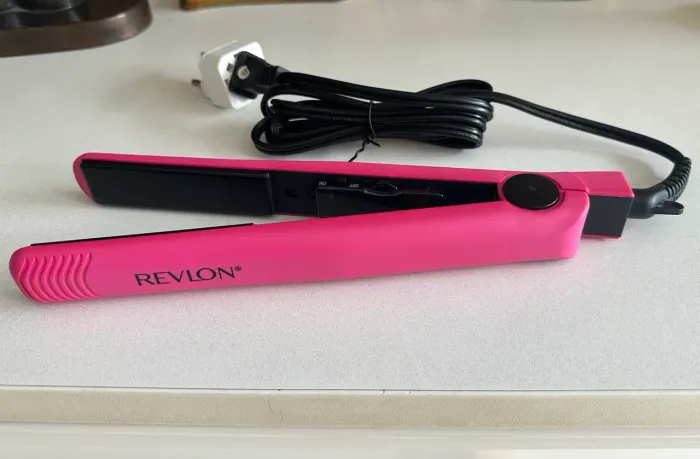 Prancha Revlon Original Compacta - Ideal para Viagem ?