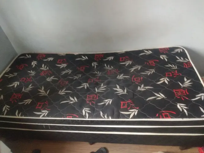 Cama de solteiro