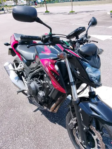 CB 500 f ano 2018 valor 27 mil ou carro na troca até 30 mil