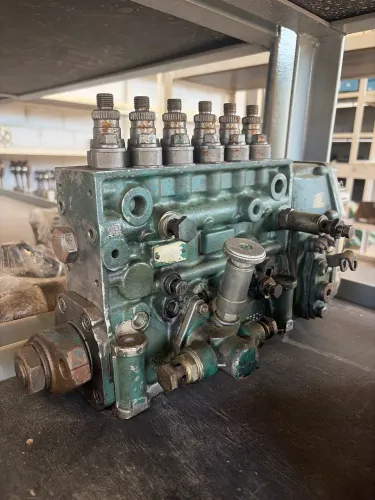 BOMBA INJETORA VOLVO EDC 