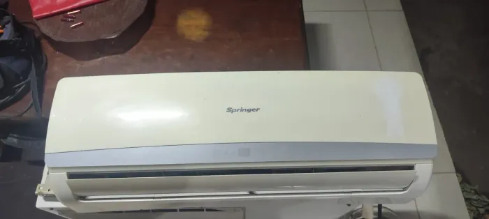 Ar condicionado Springer 9 BTUs convencional
