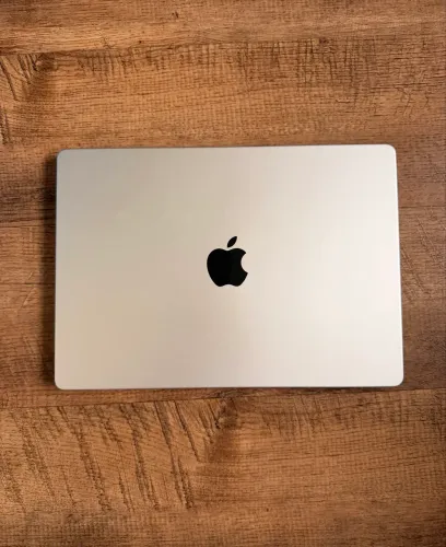MacBook Pro M2 Pro 16GB 1TB - garantia