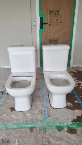 Vaso sanitário quadrado