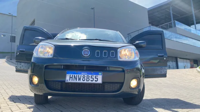 Fiat Uno Vivace/rua 1.0 EVO Fire Flex 8V 5P 2011