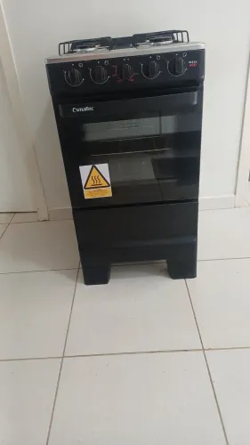 Vendo este fogão Esmaltec semi novo