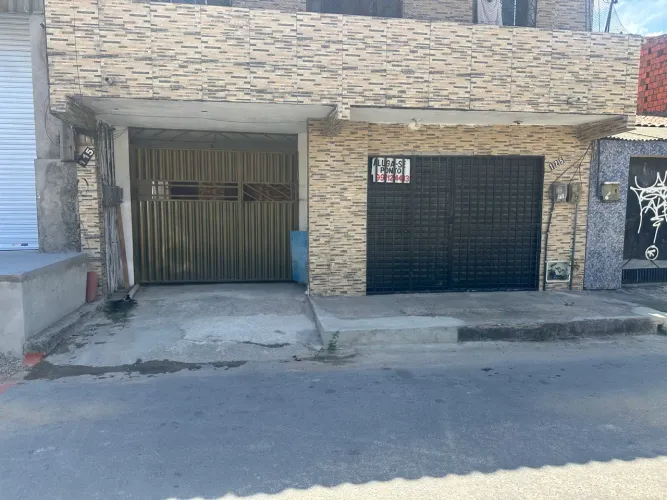 ALUGO APTO DE 2 QUARTOS NO CANIDEZINHO.