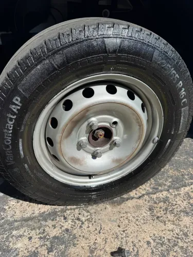 Pneu da master continental 