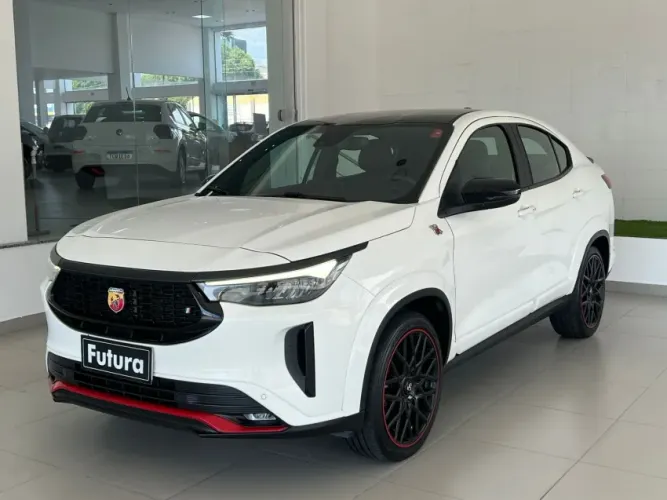 Fiat Fastback Abarth Turbo Flex 1.3 Aut. 2024