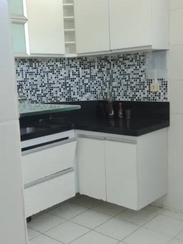 Imóvel para aluguel tem 190 metros quadrados com 4 quartos em Bessa - João Pessoa - PB