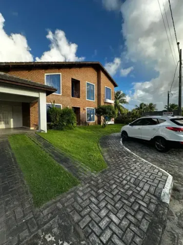 Casa em Condomínio com 4 Quarto(s) e 6 banheiro(s) para Alugar, 469 m² por R$ 8500 / Mês