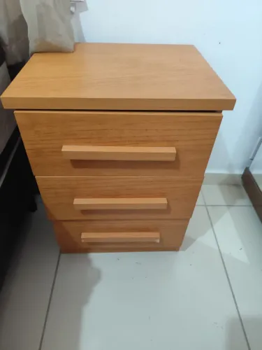 Mesa de cabeceira