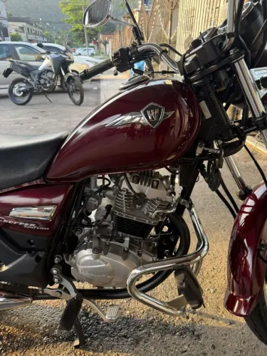 Moto chopper pronta para uso