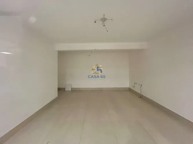 SALA COMERCIAL DE 23 M² NO JARDIM LEBLON - LOCAÇÃO