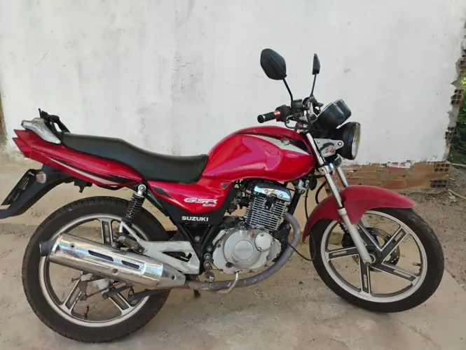 Moto Suzuki Gsr
