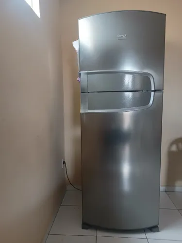 VENDO SEMI NOVA GELADEIRA CONSUL FROST FREE