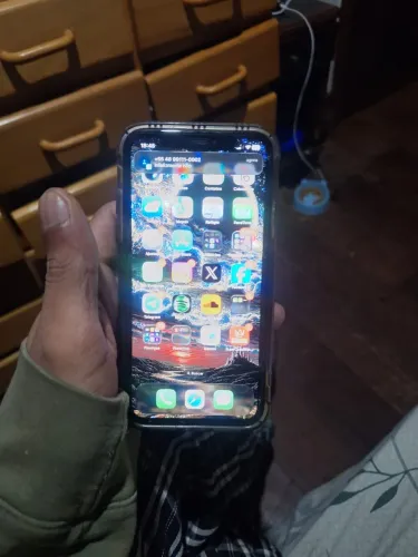 Vendo iPhone 11 128gb