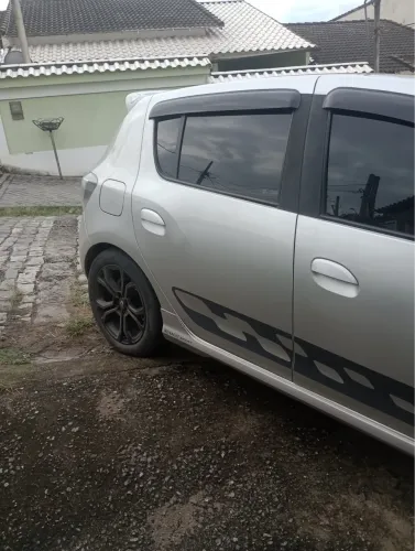 Renault Sandero Sport RS 2.0 Hi-power 16V 5P 2016