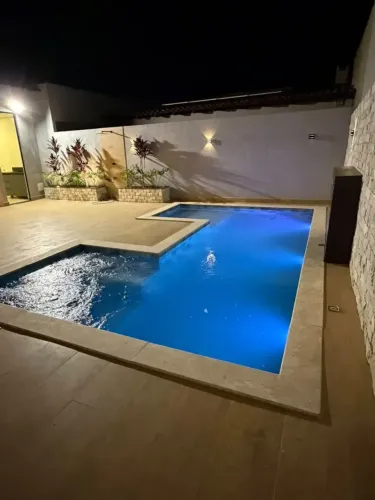 = Casa em Condominio Vicente Pires Rua 12 - 4 Suites, Escritorio, Piscina e Gourmet ;