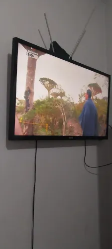 Vendo Smart TV Samsung 32 pol. Em perfeito estado