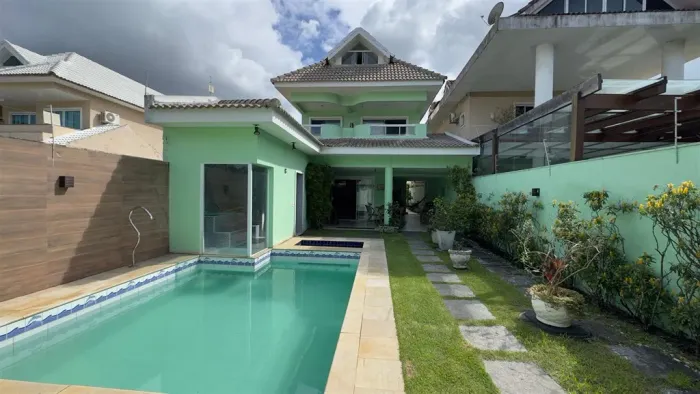 Casa Triplex à venda no Recreio dos Bandeirantes | Condomínio Green Place | 3 suítes | R$