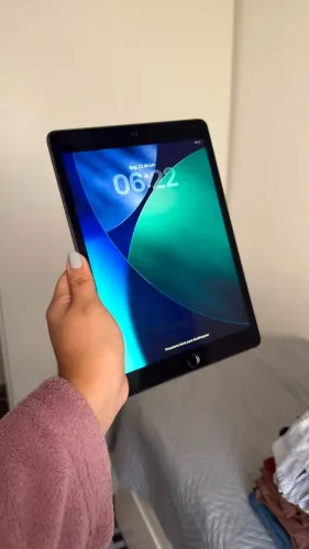 iPad 9ª Geração 256GB com capa
