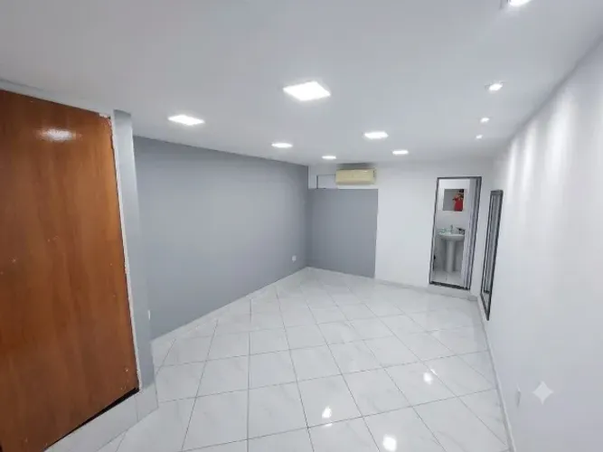 Salas Comerciais em Realengo