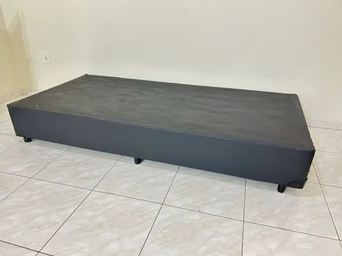 Cama box