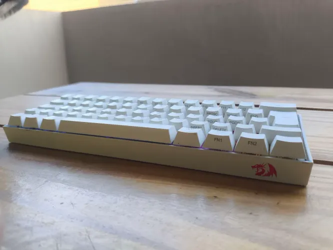 Teclado Mecânico - Redragon Draconic Pro