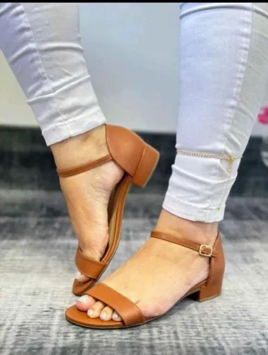 Sandália Tamanho 37(Promoção)