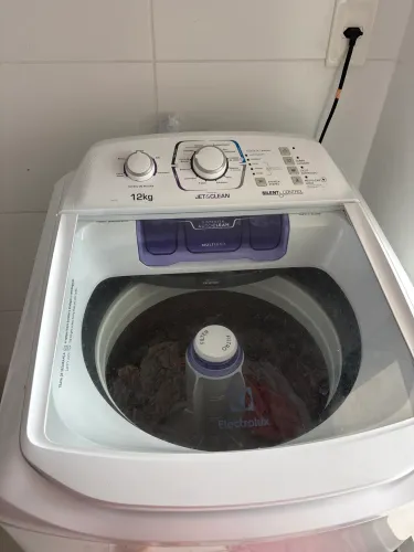Máquina de Lavar Electrolux 12kg Jet&Clean - Excelente Estado