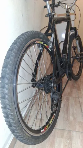 Bicicleta mtb  21v aluminum