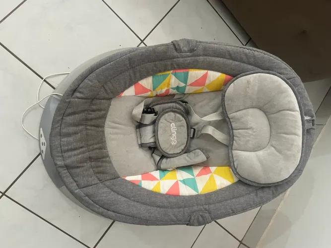 Vendo cadeirinha infantil