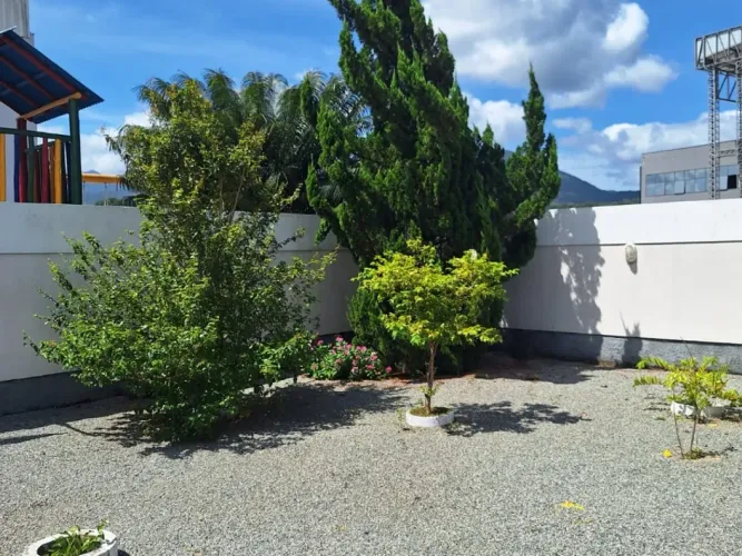 Casa em Santo Amaro com 3 dormitórios, 1 banheiro e 1 vagas de garagem, XP2305