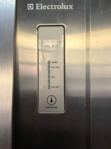 Geladeira Electrolux Frost Free Inox DF36X - 343L