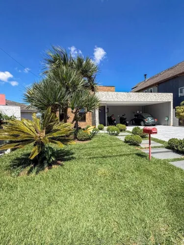 Casa com 3 suítes à venda no Condomínio Capital Ville, 280 m² por R$ 2.129.000 - Capital V