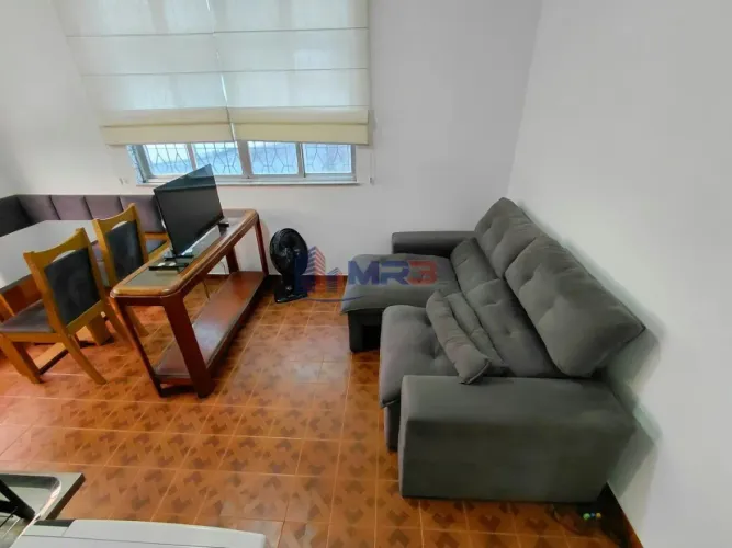 Apartamento todo mobiliado para locação em Praia da Bandeira com 35.00m²