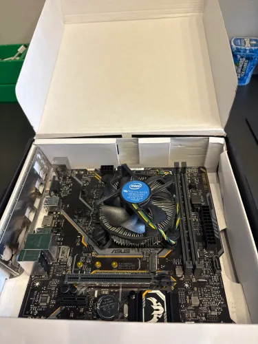 Kit gamer Placa mãe ASUS TUF Gaming H310M-Plus/BR + i5-9400f