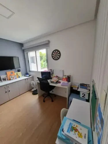 COND. PARADISE SKY, 3 QUARTOS SENDO 1 SUITE, 84M2, ANDAR BAIXO E 1 VAGA.