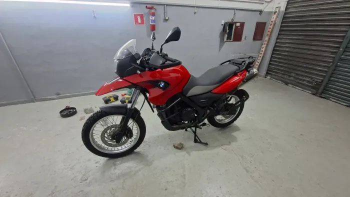 Moto muito tem passagem por leilão robô e furto nao foi de batida