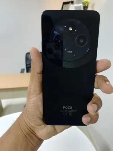 POCO C75 256 GIGAS, 8RAM, OTIMAS FOTOS, BATERIA( APENAS COM TRINCO )