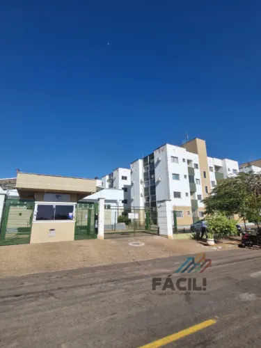 Alugo Apartamento | 2 Quartos | 405 Norte | Térreo | Condomínio Completo