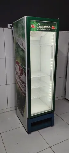 Freezer expositor