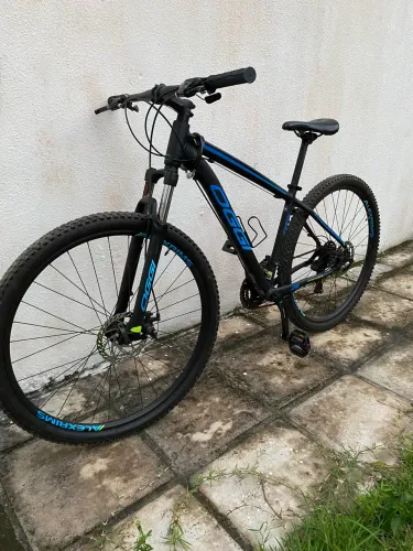 Bicicleta OGGI (aro 29)