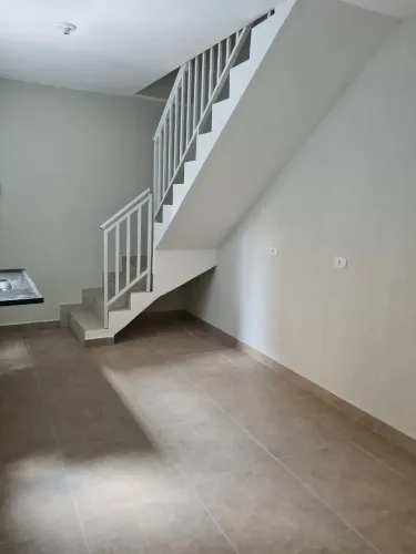 Sobrado para alugar com 50m² e 2 quartos
