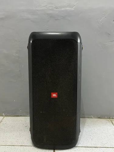 Jbl partybox 300