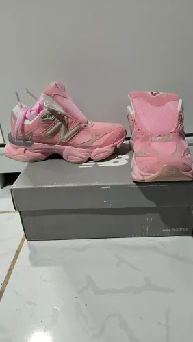 Tênis New Balance. Nunca Usado.