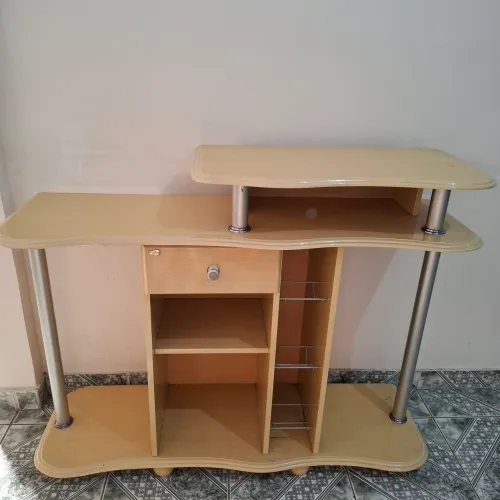 Móvel Rack para TV para sala na cor Bege