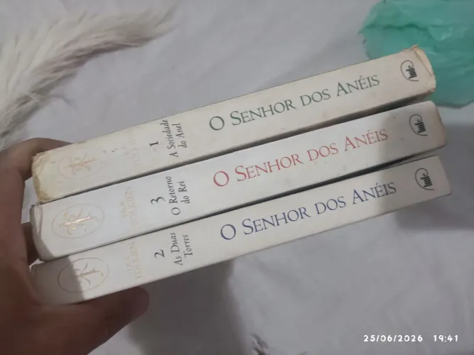 Box de Livros e dvds O senhor dos anéis 