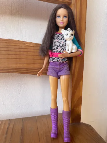 Boneca skipper Barbie original com gatinho
