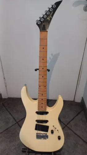 Guitarra Tagima - Modelo Jackson H11 
